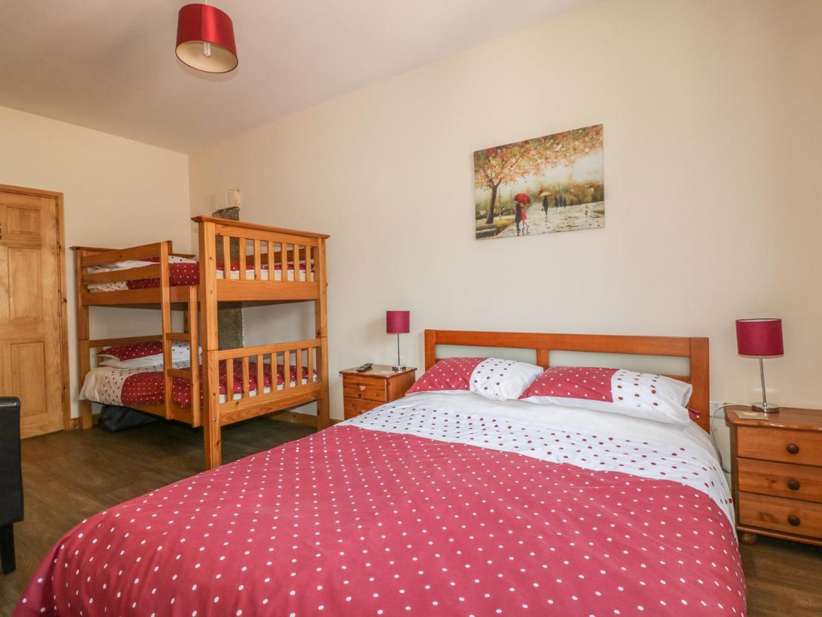 Garras Barn Villa Труро Екстериор снимка